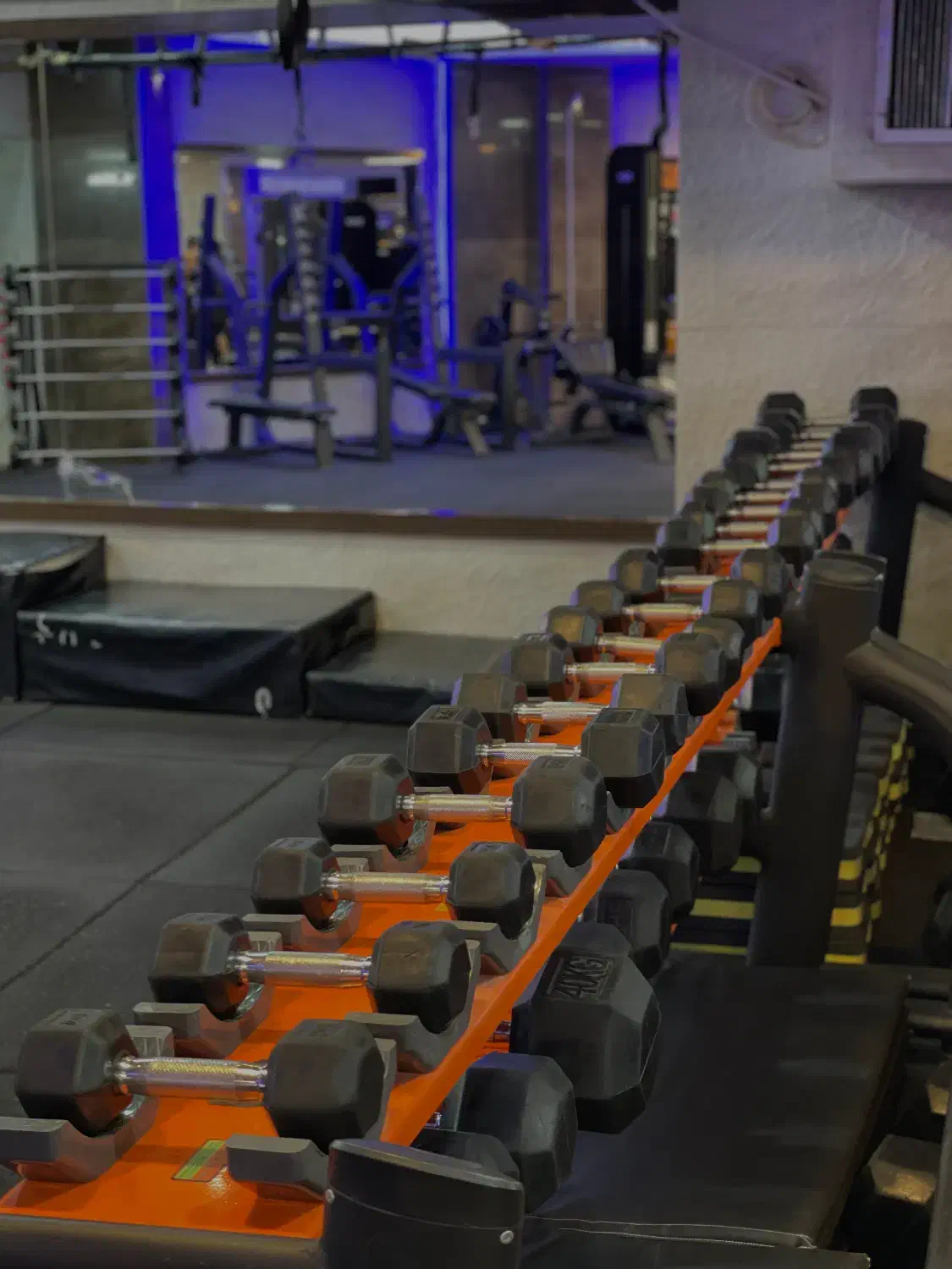 نیرو نظافت خانم جهت کار در باشگاه بانوان|استخدام سرایداری و نظافت|اصفهان, مهدی آباد|دیوار