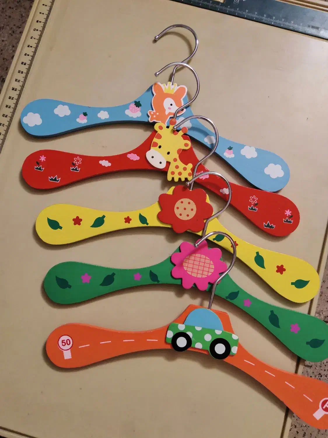 چوب لباسی کودک|اسباب و اثاث بچه|تهران, بازار|دیوار