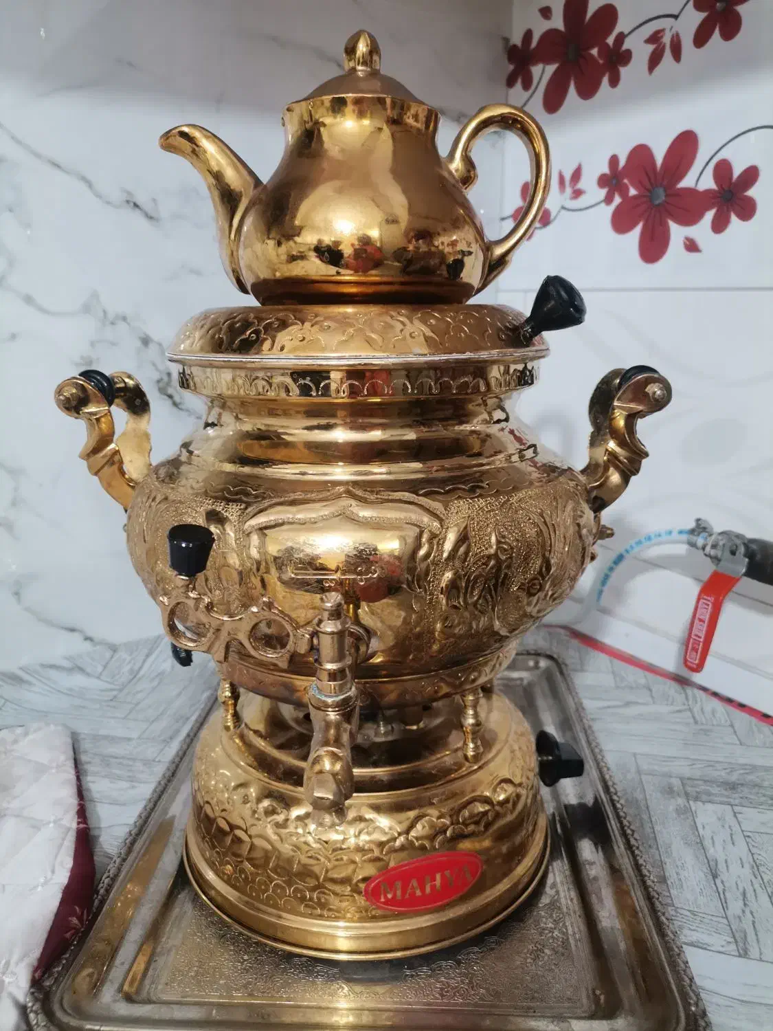 سماور وکتری قوری درحدکم استفاده شده|سماور، چایساز، قهوهساز|اهر, |دیوار