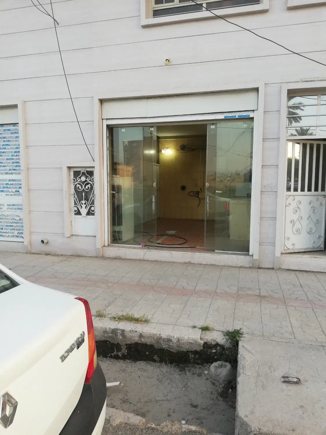 مغازه 22متری. ابتدای ولی عصر|اجارهٔ مغازه و غرفه|جهرم, |دیوار