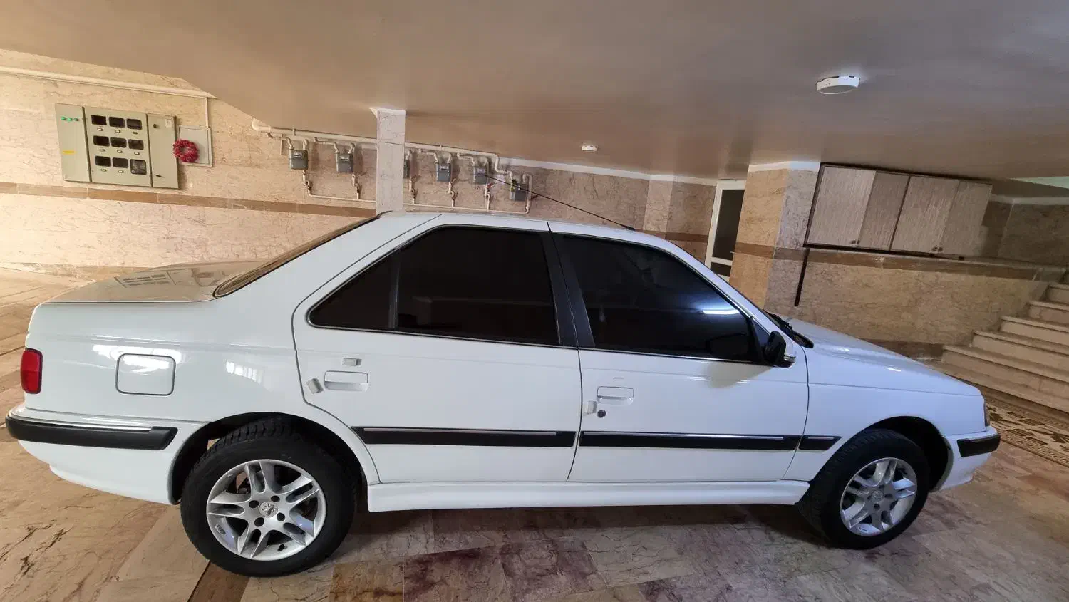 پارس 402 سفارشی|خودرو سواری و وانت|صفادشت, |دیوار