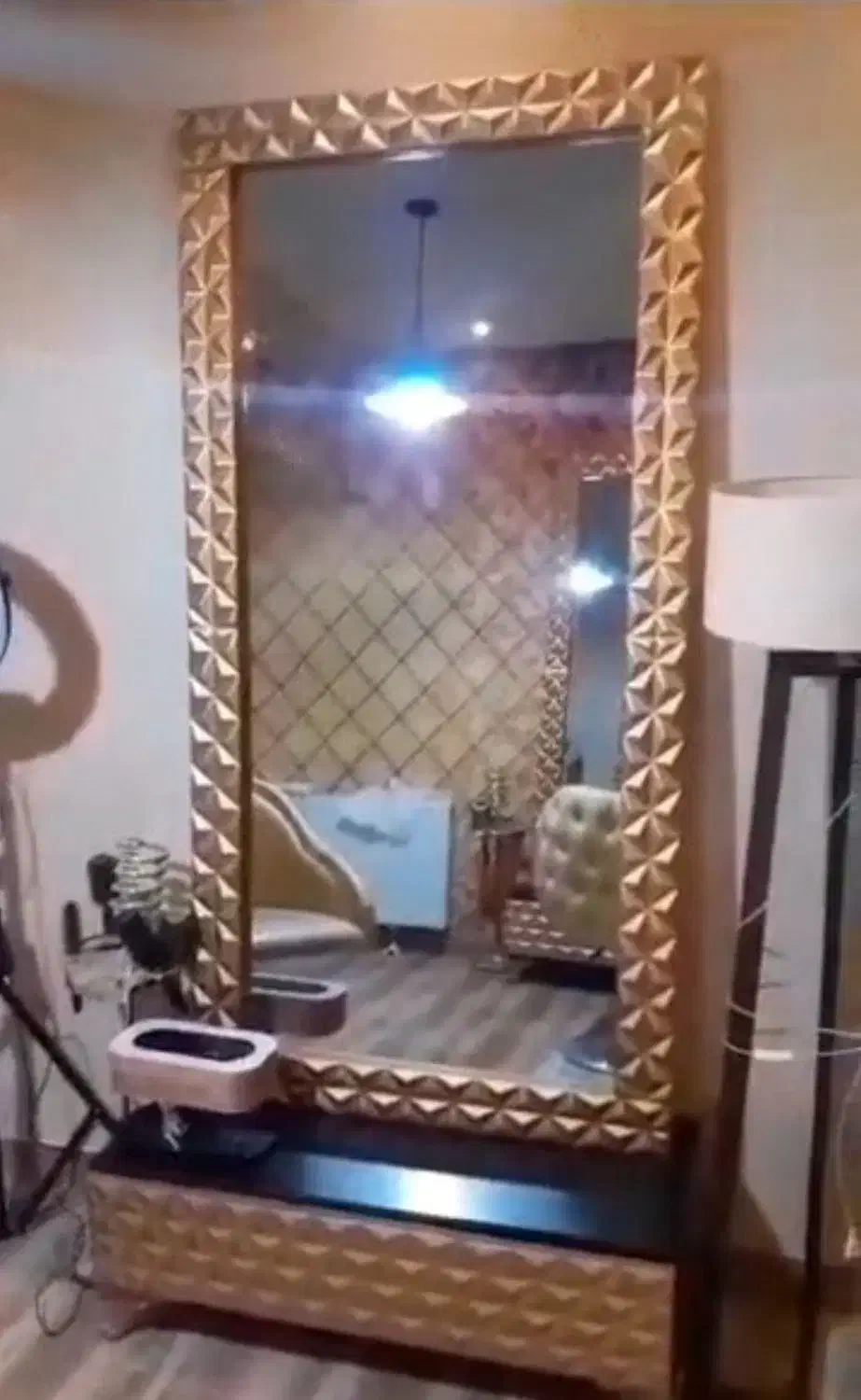 لوازم کامل آرایشگاه زنانه|آرایشگاه و سالن‌های زیبایی|چالوس, |دیوار