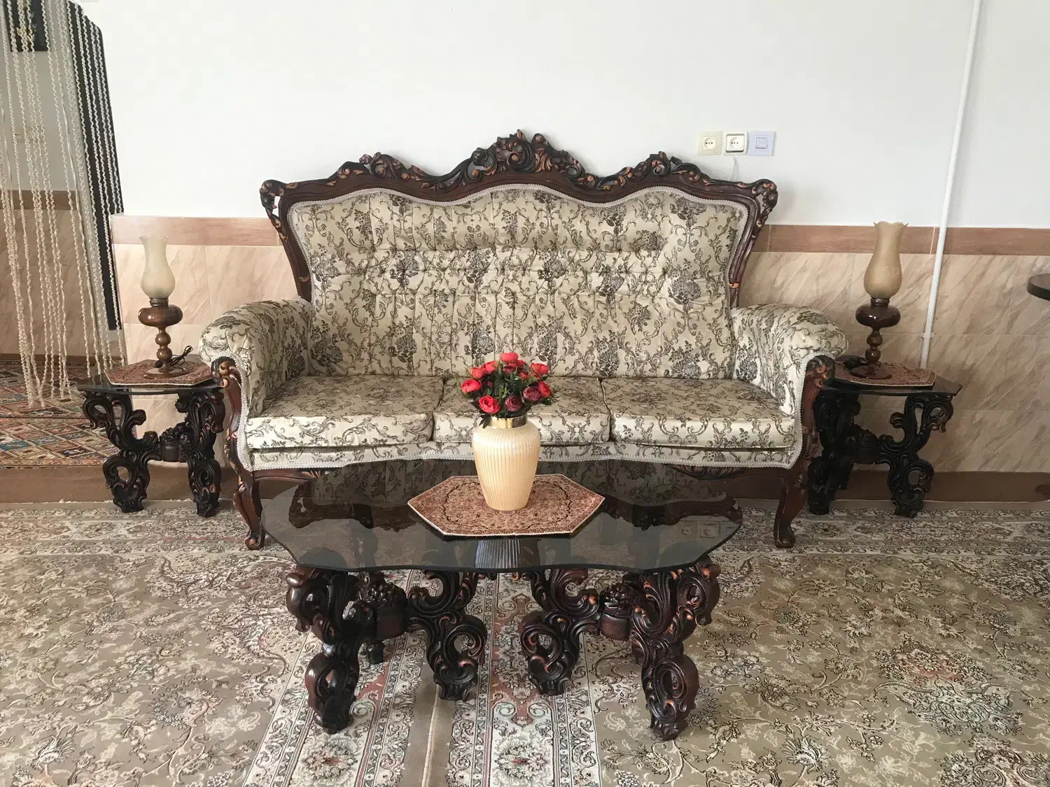 فروش مبل سلطنتی|مبلمان خانگی و میز عسلی|آبیک, |دیوار