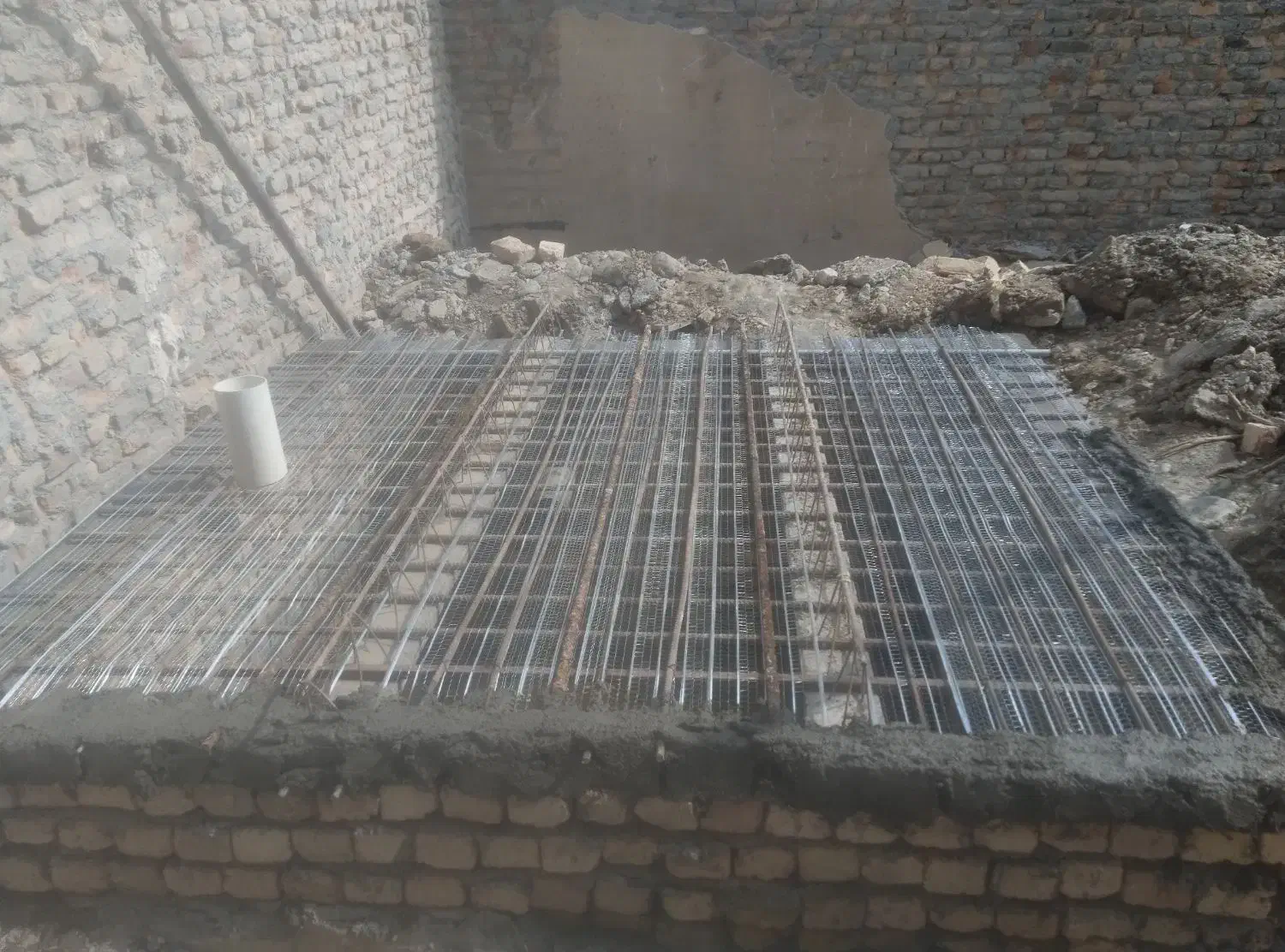 اجرای جوشکاری و بتن ریزی ساختمان|خدمات پیشه و مهارت|بندر ترکمن, |دیوار