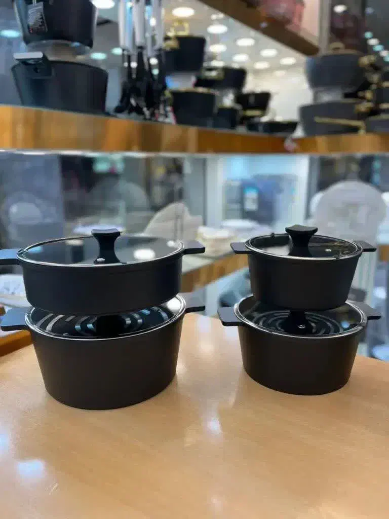 سرویس قابلمه 8 پارچه AMD  چدن|ظروف پخت‌وپز|قم, شهرک امام حسین|دیوار