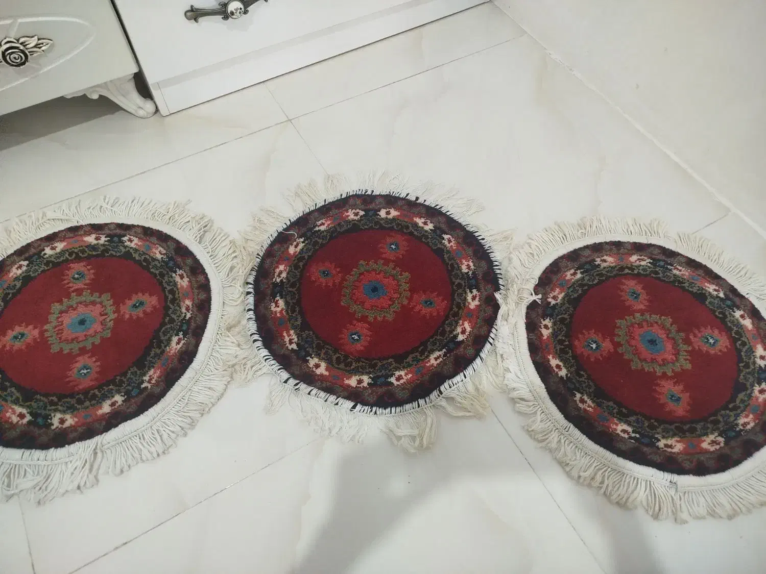 سه عدد فرش گرد|فرش|ملارد, |دیوار