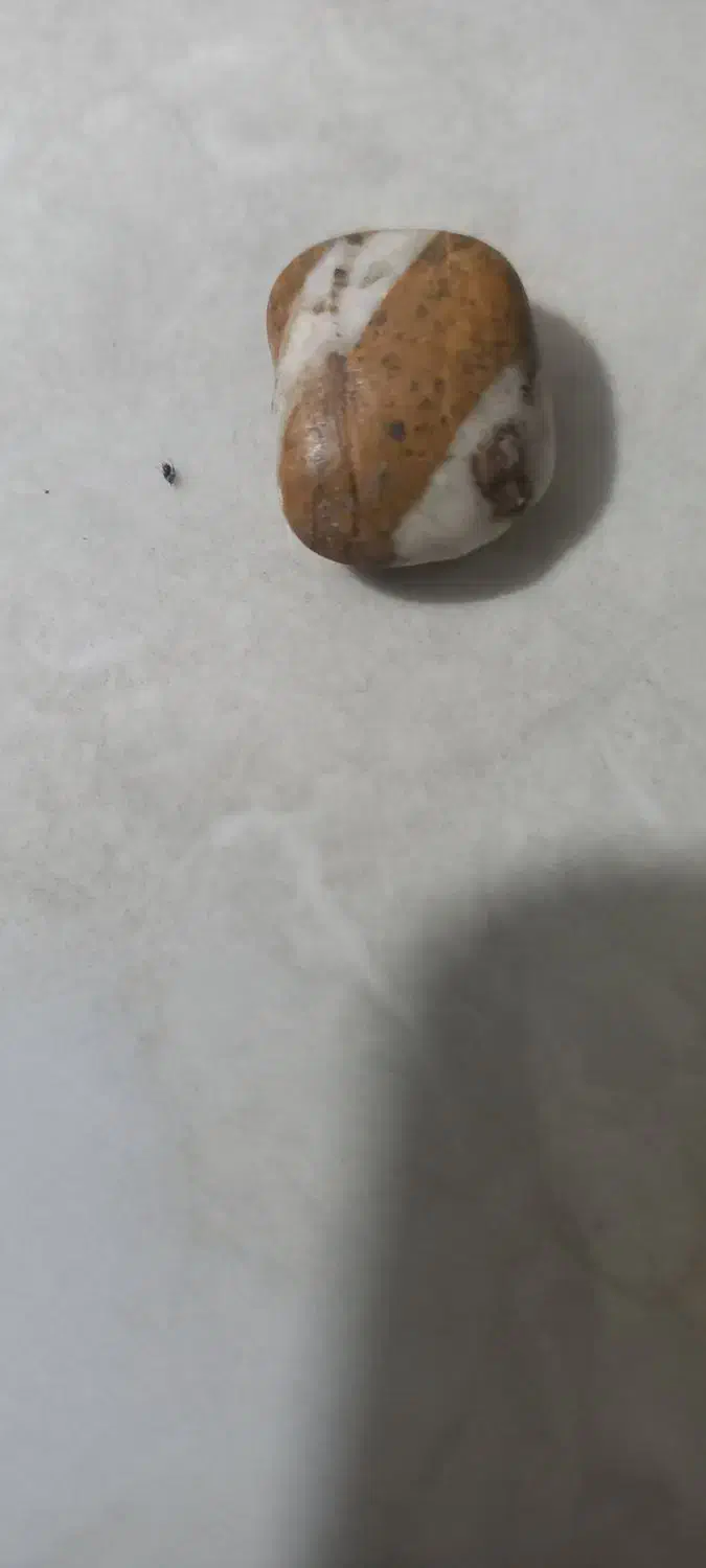 سنگ قیمتی|جواهرات|رباط‌کریم, رباط‌کریم|دیوار