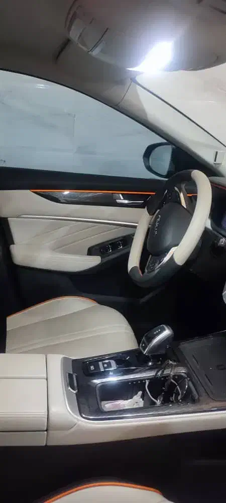 شاین مکسShine MaXگارنتی فعال|خودرو سواری و وانت|تهران, شهرک غرب|دیوار