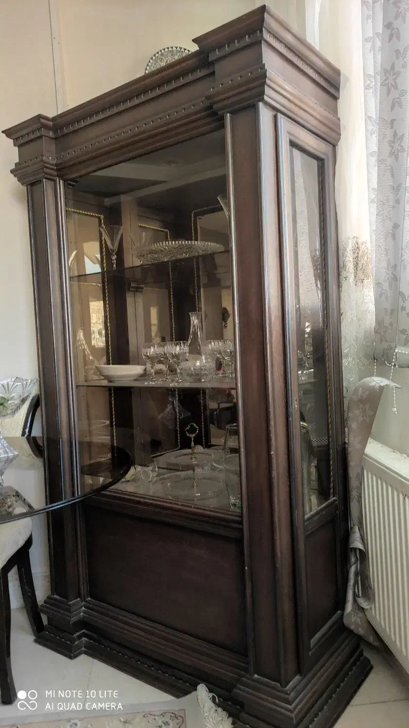 بوفه سه طبقه|بوفه، ویترین، کنسول|صدرا-فارس, فاز ۱|دیوار