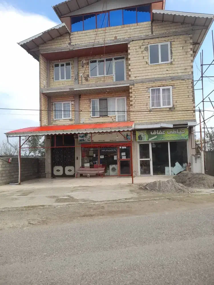 ساختمان تجاری مسکونی قابل معاوضه/تالش/قروق/|فروش خانه و ویلا|تالش, هشتپر|دیوار