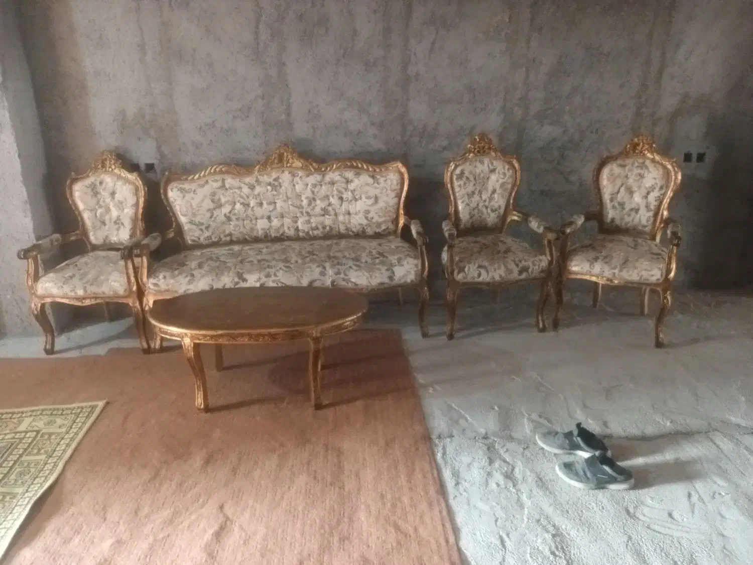 مبل سلطنتی چوب روس|مبلمان خانگی و میز عسلی|بندر ترکمن, |دیوار
