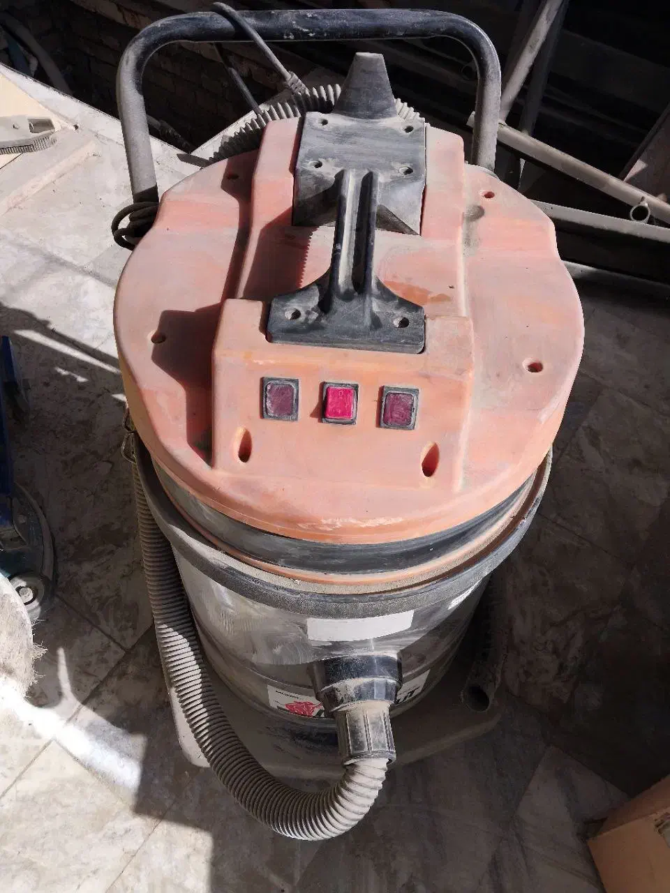 جاروبرقی صنعتی آب خاک|جاروبرقی، جارو شارژی، بخارشو|شاندیز, |دیوار