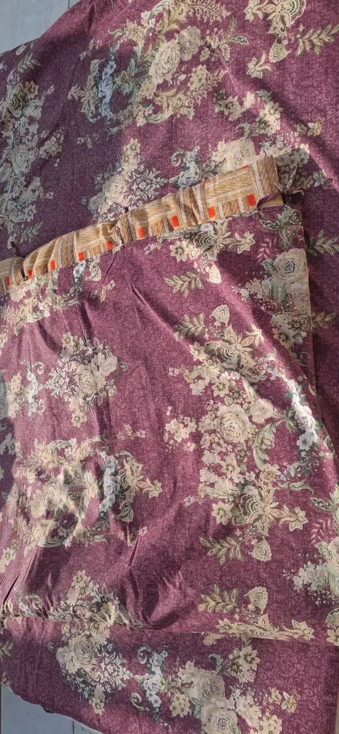 تشک تمیز و در حد نو|رختخواب، بالش، پتو|خمینیشهر, |دیوار