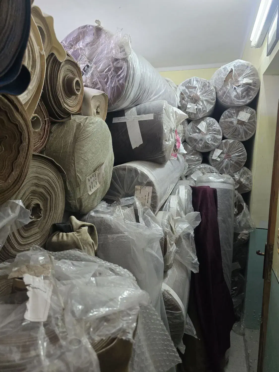 پارچه مبلی خارجی وایرانی|عمدهفروشی|انبارآلوم, |دیوار