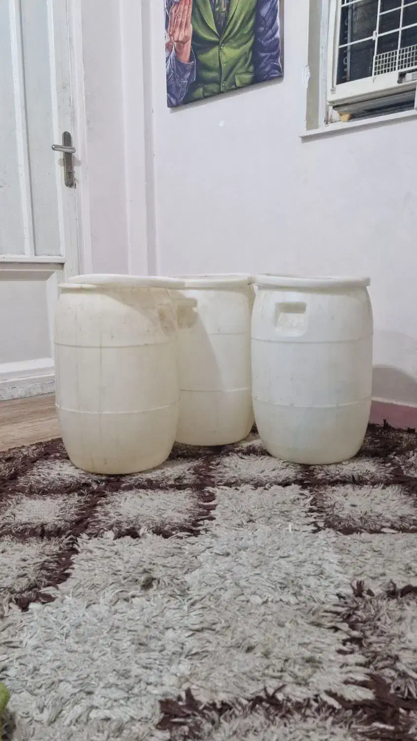دبه|ظروف نگهدارنده، پلاستیکی، یک‌بارمصرف|اهواز, کمپلو شمالی|دیوار