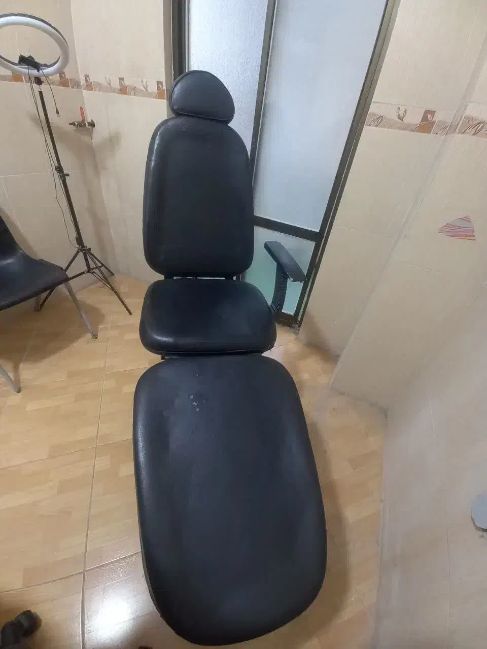 صندلی تاشو مناسب آرایشگاه|صندلی و نیمکت|لاهیجان, شهرک سلمان فارسی|دیوار