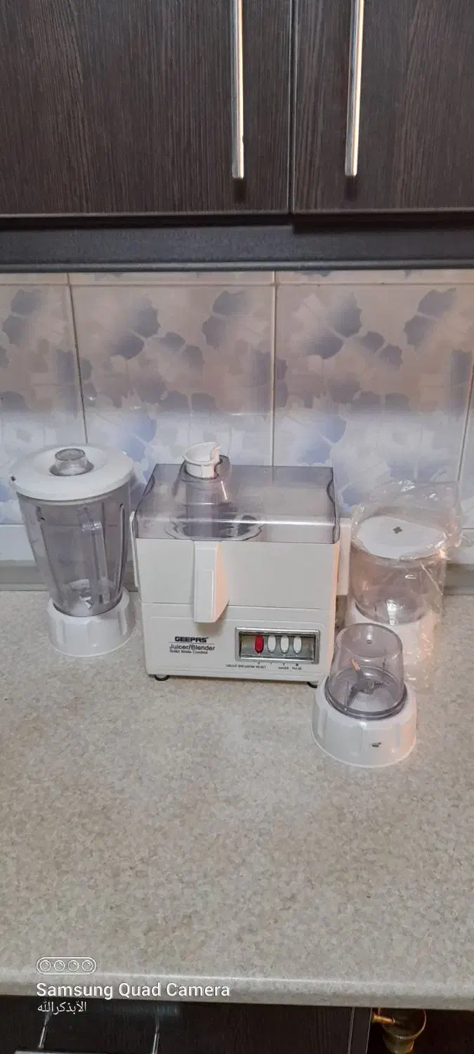 آبمیوه گیری مخلوط کن آسیاب جیپیاس مولینکس|آبمیوه‌گیر و آب‌مرکبات‌گیر|فردیس, فرامرزیه|دیوار