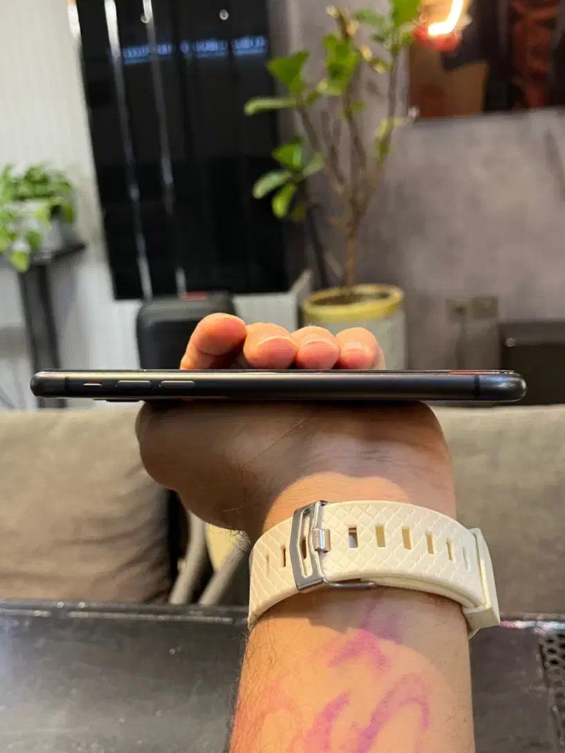 IPHONE 11 128G ZAA|موبایل|اصفهان, مرداویج|دیوار