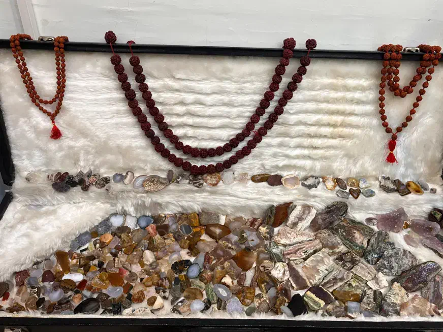 سنگ.کاسه تبتی.گردنبند.دستبند|جواهرات|شیراز, گود عربان|دیوار