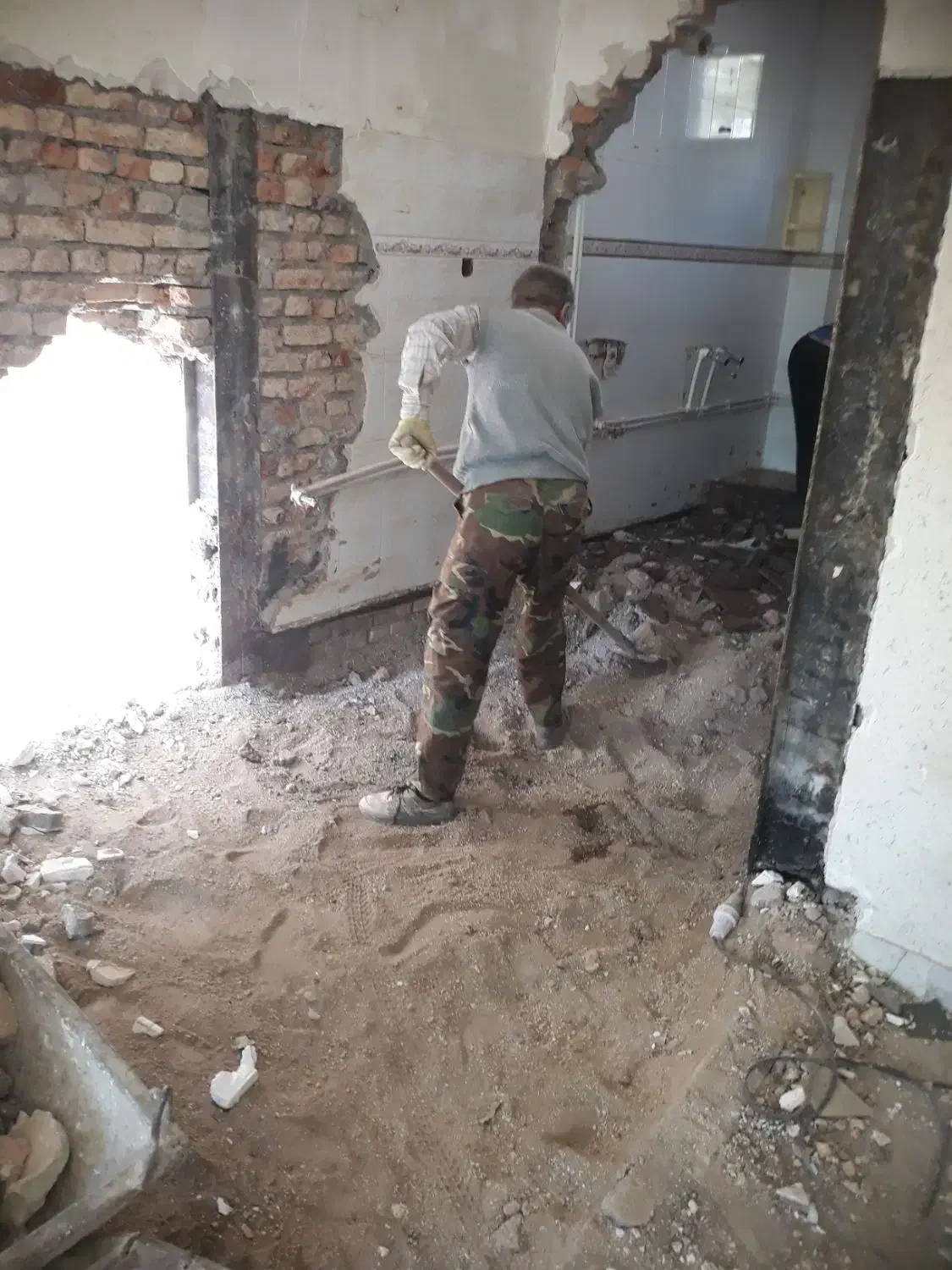 تخریب خانه کلی جزعی کنده کاری درهمه جای استان|خدمات پیشه و مهارت|اردبیل, |دیوار