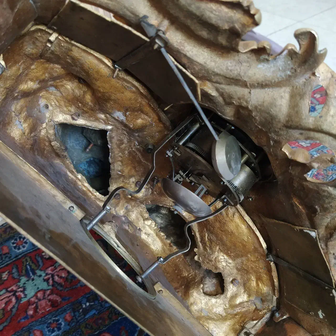 مجسمه برنز فرانسوی قدیمی ساعت نیاز به تعمیر|کلکسیون اشیاء عتیقه|تهران, فردوس|دیوار