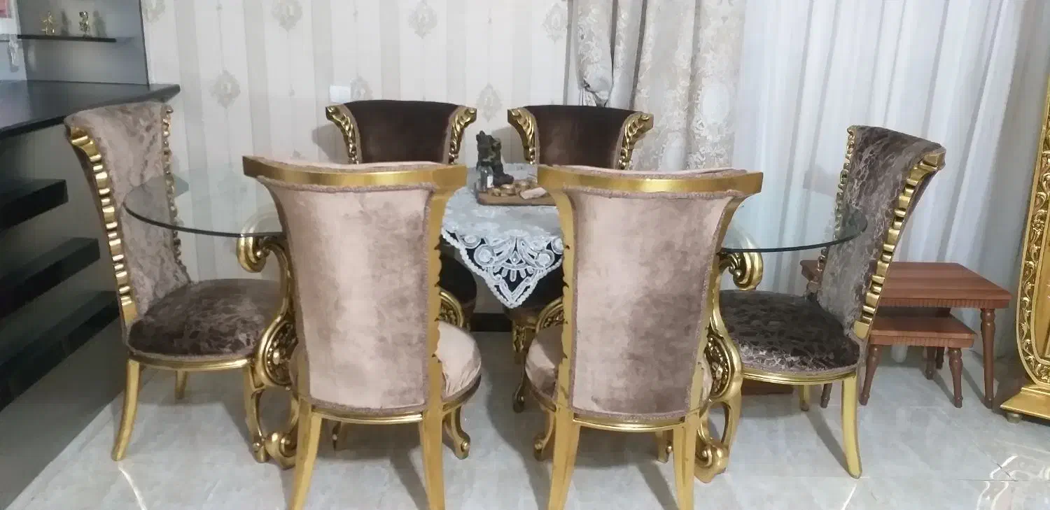 مبل و میز غذاخوری کلاسیک|مبلمان خانگی و میز عسلی|ماهدشت, |دیوار