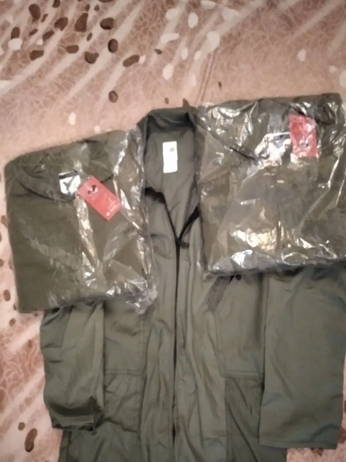 جلو زیپ دار|لباس|اردبیل, |دیوار