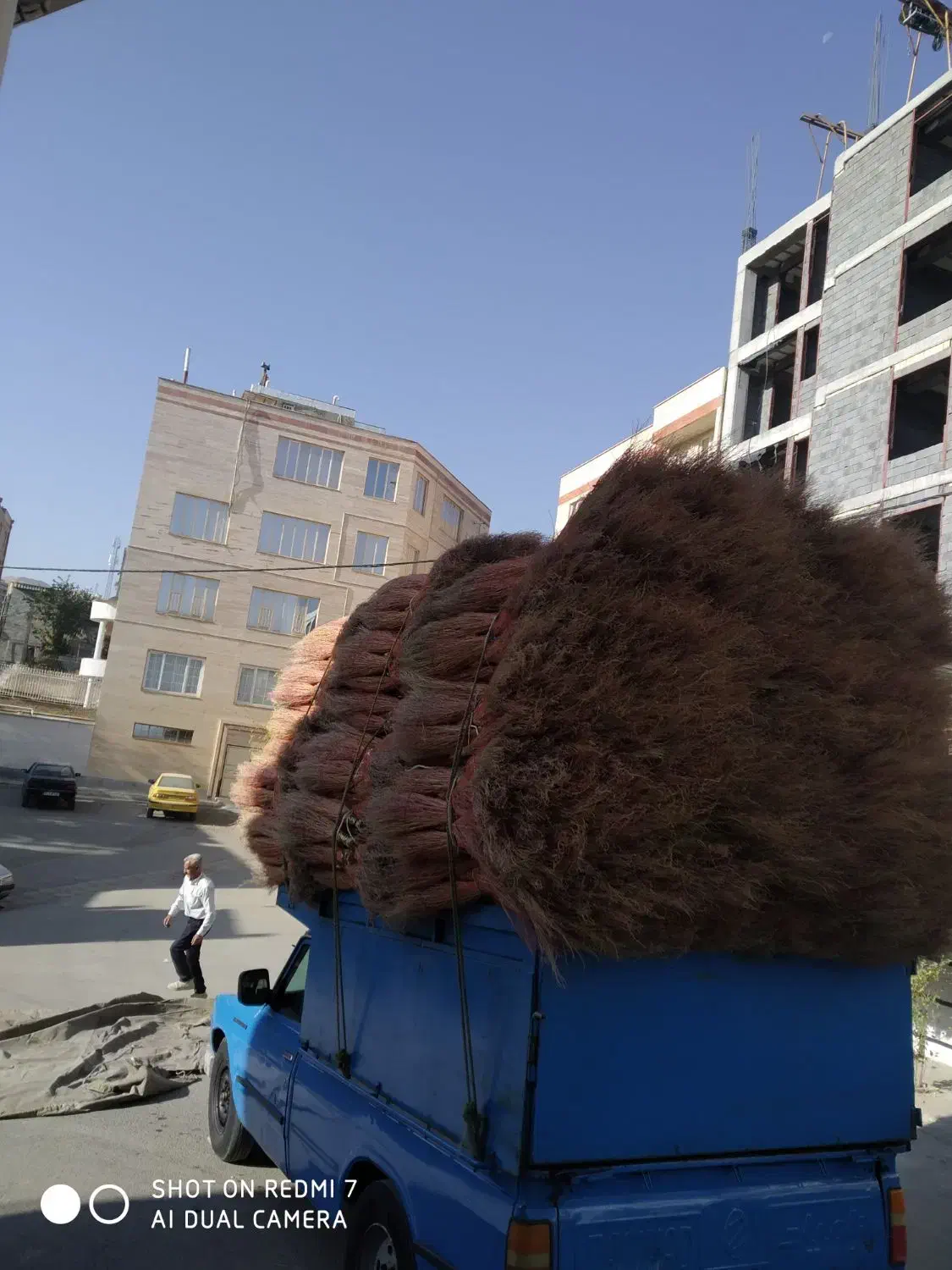 جارو محلی|لوازم نظافت|سنندج, |دیوار