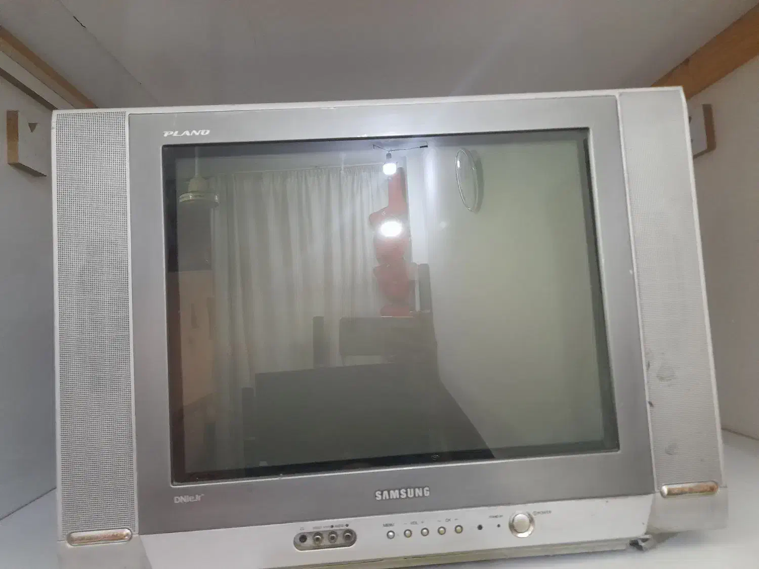 تلفزیون|تلویزیون و پروژکتور|اهواز, کوی مندلی(سه راه خرمشهر)|دیوار