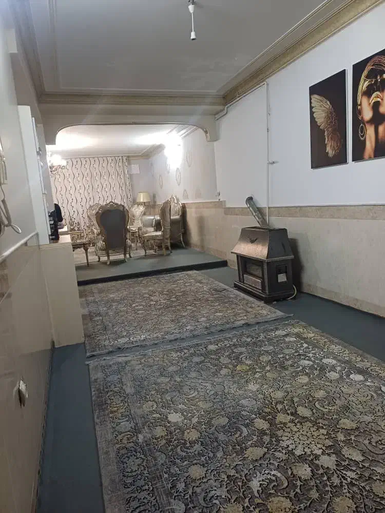 اجاره یک واحد زیر زمین واقع در زنبیل آبادجمهوری|اجارهٔ خانه و ویلا|قم, بکایی|دیوار