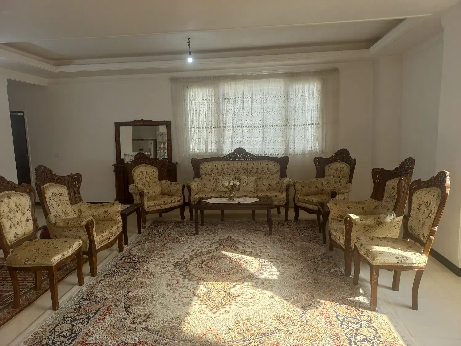 مبل کلاسیک ۹نفره|مبلمان خانگی و میز عسلی|جویبار, |دیوار