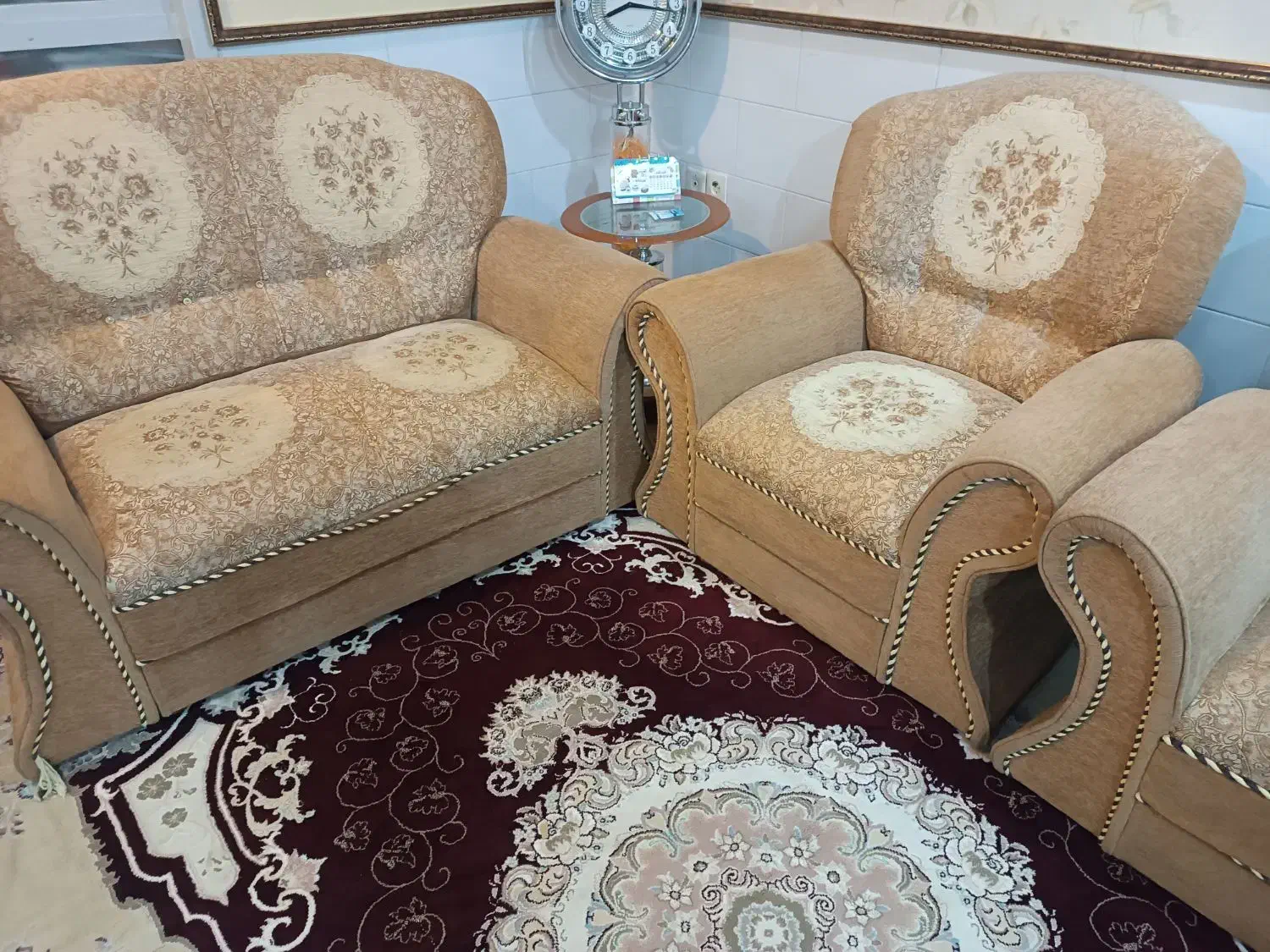 مبل هفت نفره کاملا سالم|مبلمان خانگی و میز عسلی|بافق, |دیوار