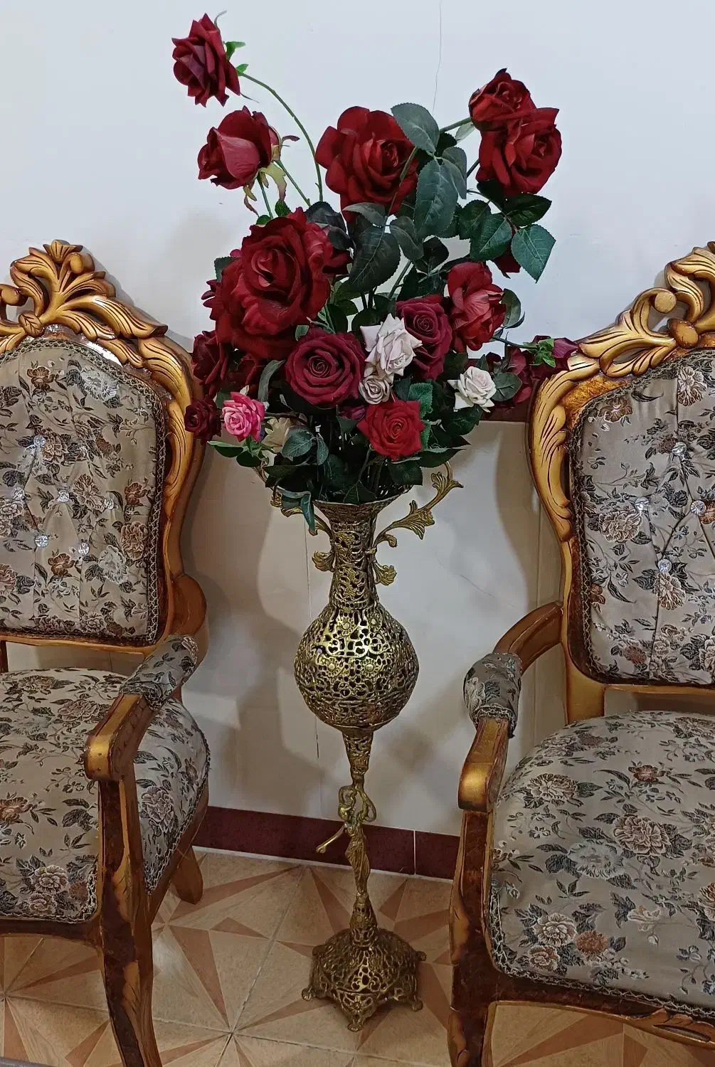 گل و گلدان برنز|گل مصنوعی|کرمانشاه, |دیوار