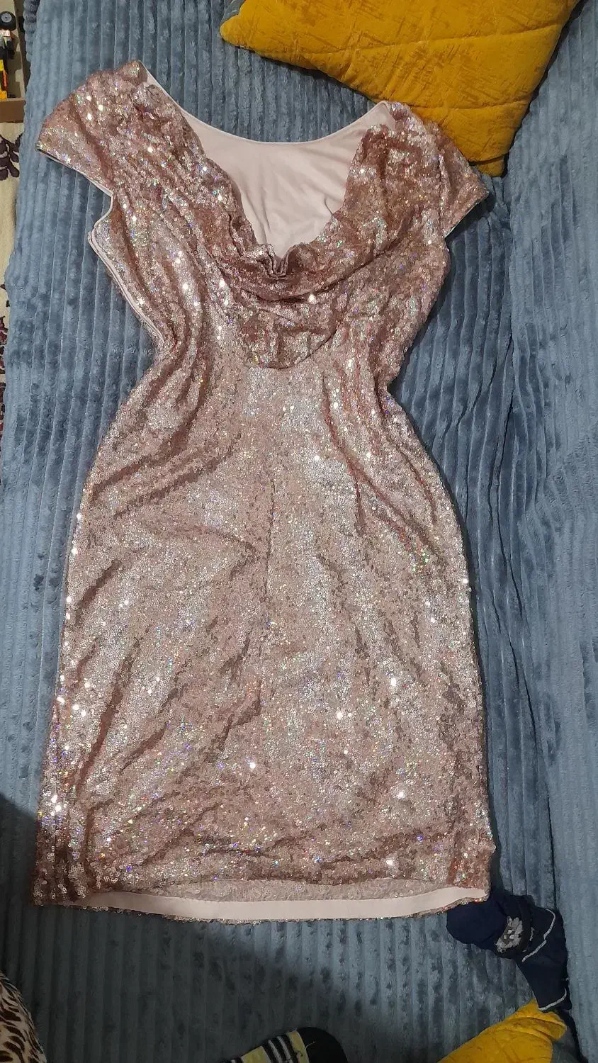 مجلسی اصلاپوشیده نشده|لباس|مشگین شهر, |دیوار