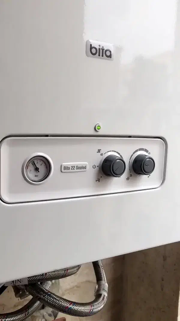 نصب و تعمیرات تخصصی پکیج دیواری و تصفیه آب خانگی|خدمات پیشه و مهارت|اسلامشهر, مسکن مهر اسلاشهر (شهرک امام خمینی)|دیوار