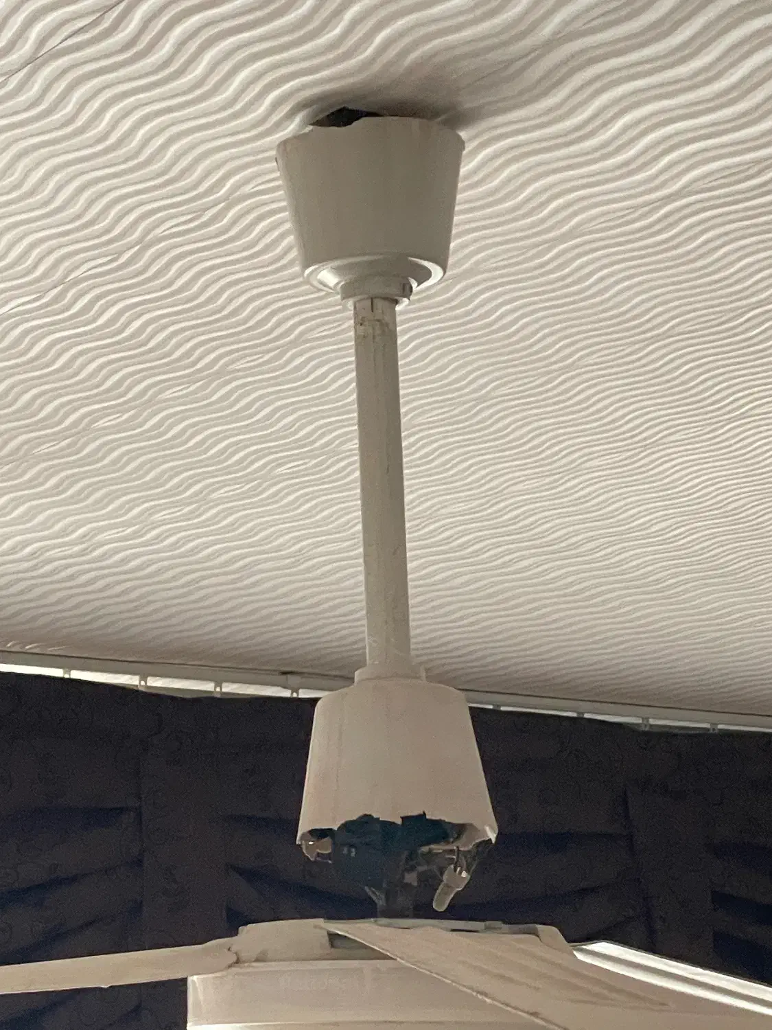 پنکه سقفی|پنکه و تصفیه‌کنندهٔ هوا|لیسار, |دیوار