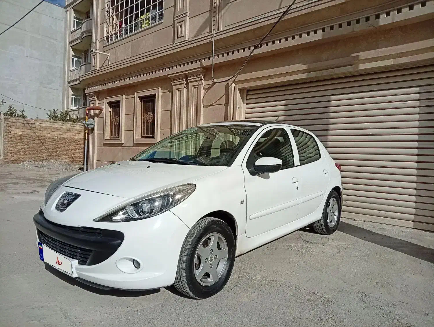 ۲۰۷پانا۴۰۲|خودرو سواری و وانت|خرمآباد, |دیوار