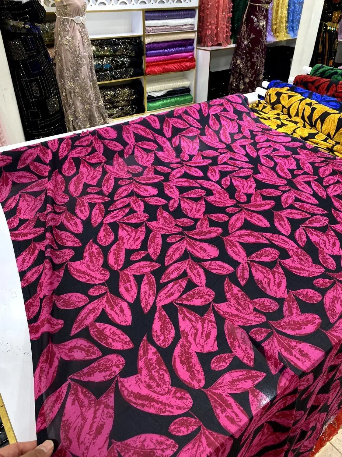 حریرشیکپسند|لباس|اسلام‌‌آباد غرب, |دیوار