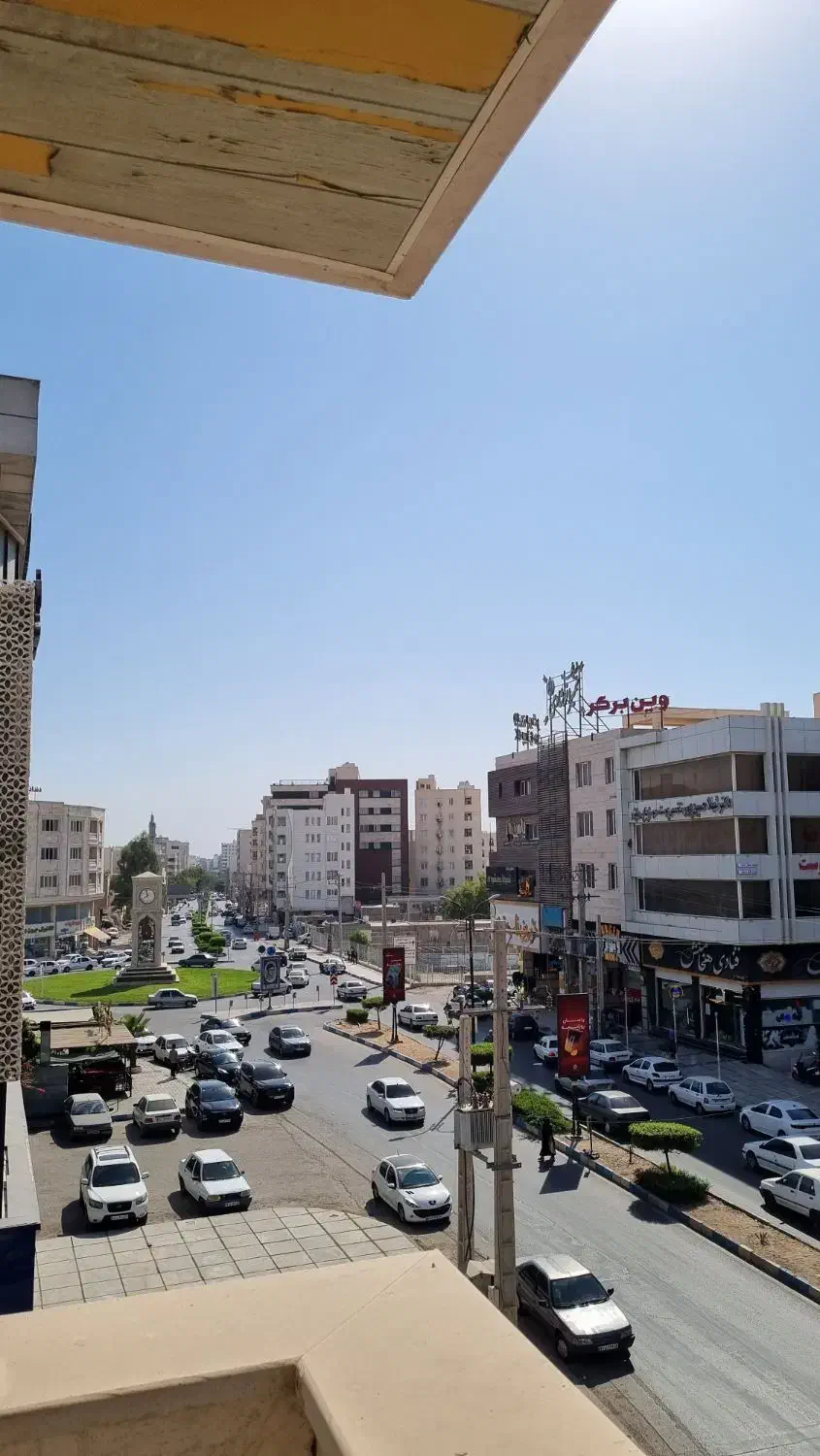 واحد دوخواب اداری ۱۱۵ متری - پلاک ۱ آزادگان|اجارهٔ دفتر کار، اتاق اداری، مطب|بندرعباس, |دیوار