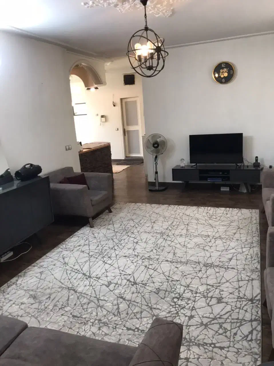 اجاره واحد ۷۳ متری