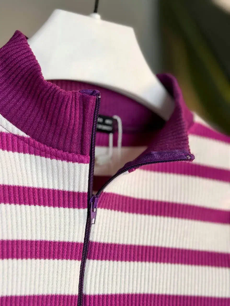 کراپ|لباس|سبزوار, میدان بار|دیوار