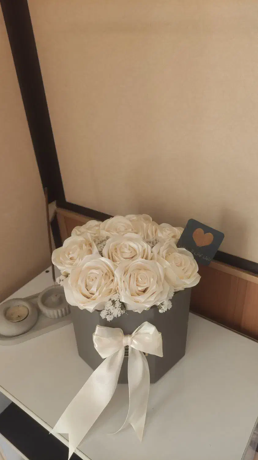 باکس گل آماده ی فروش|گل مصنوعی|شیراز, شهرک سراج|دیوار