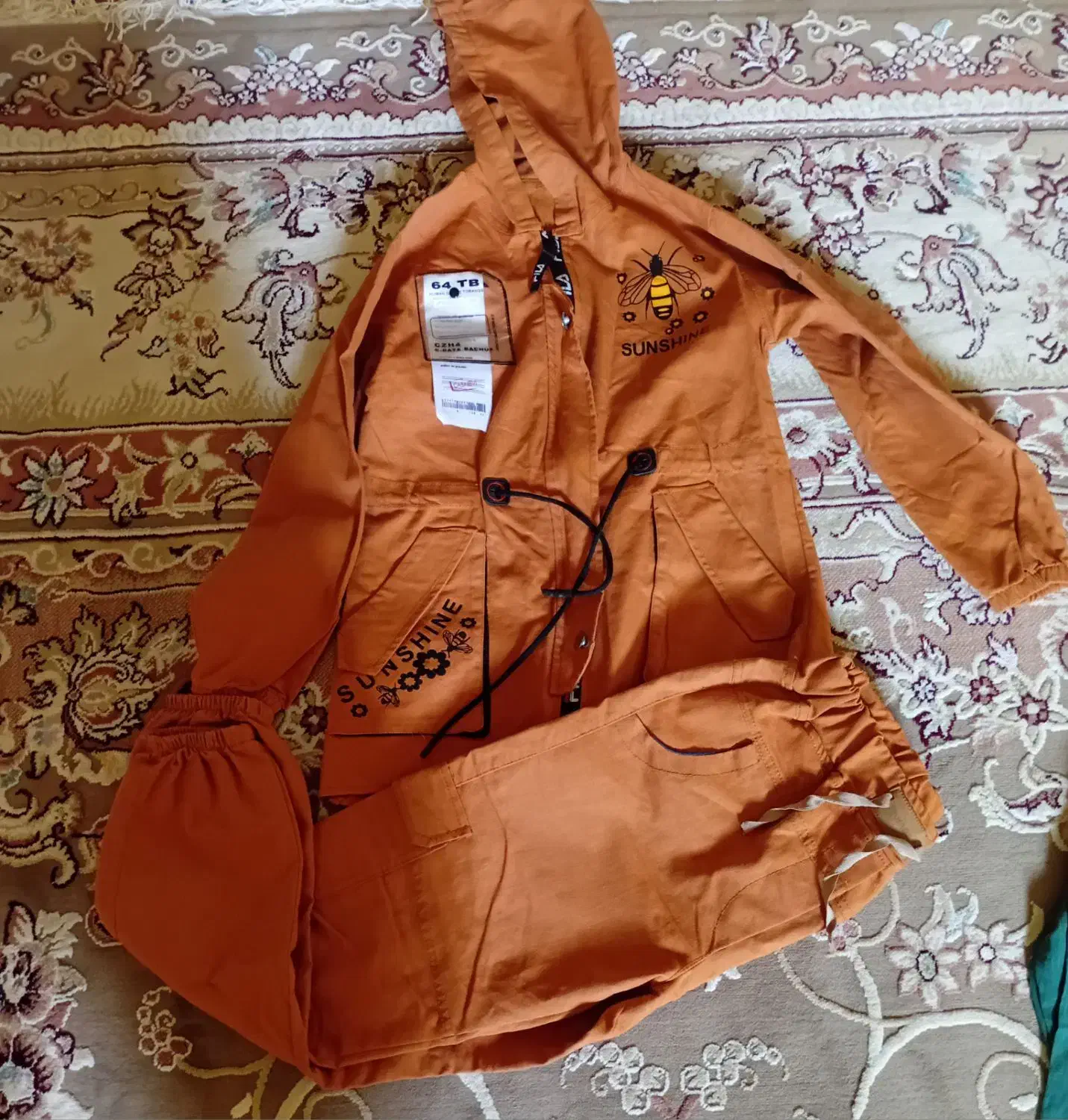 لباس در حد نو ،،واسه ۱۰ ،۱۱ سال|کفش و لباس بچه|ایرانشهر, |دیوار