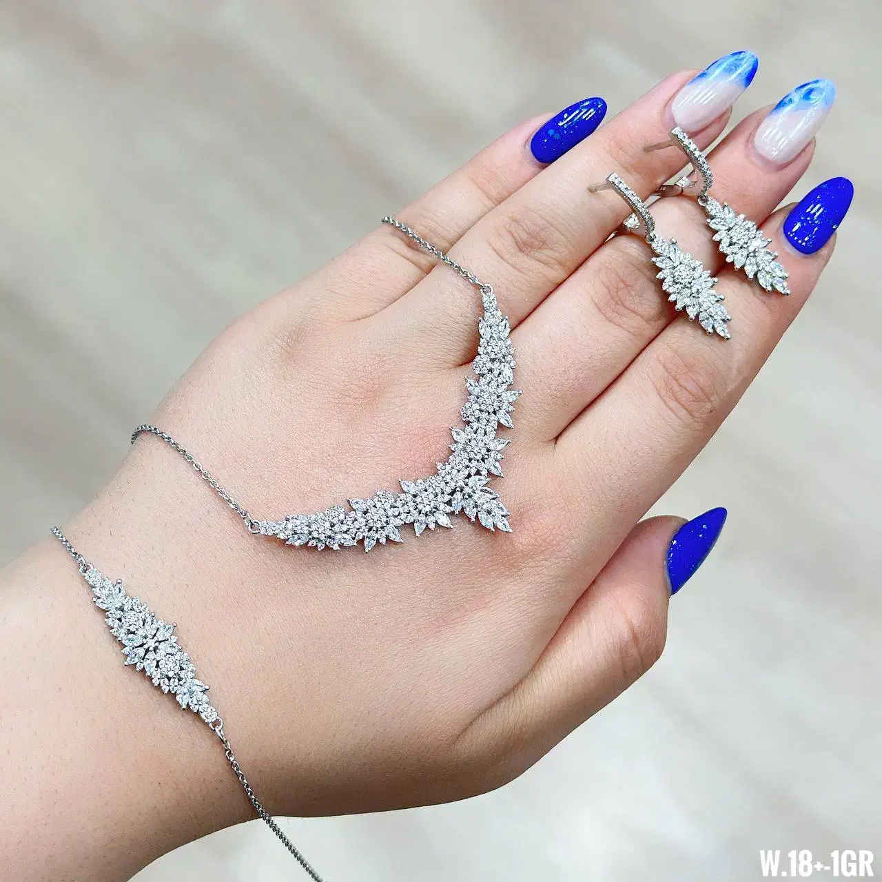 سرویس فلاور نقره Many flowers جواهری بدون دستمزد16|بدلیجات|تبریز, |دیوار