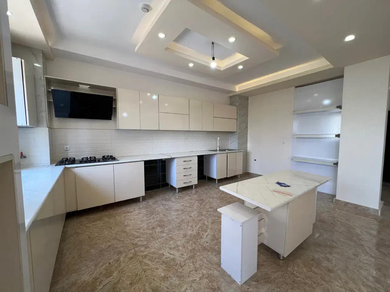 فروش واحد صفر دو خواب شهرک زعفرانیه(مسکن مهر)|فروش آپارتمان|رشت, کوی غلام نیا|دیوار