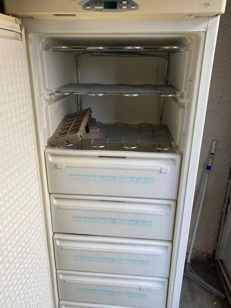 فریزر تمیز و بدون عیب|یخچال و فریزر|مهاباد (آذربایجان غربی), |دیوار