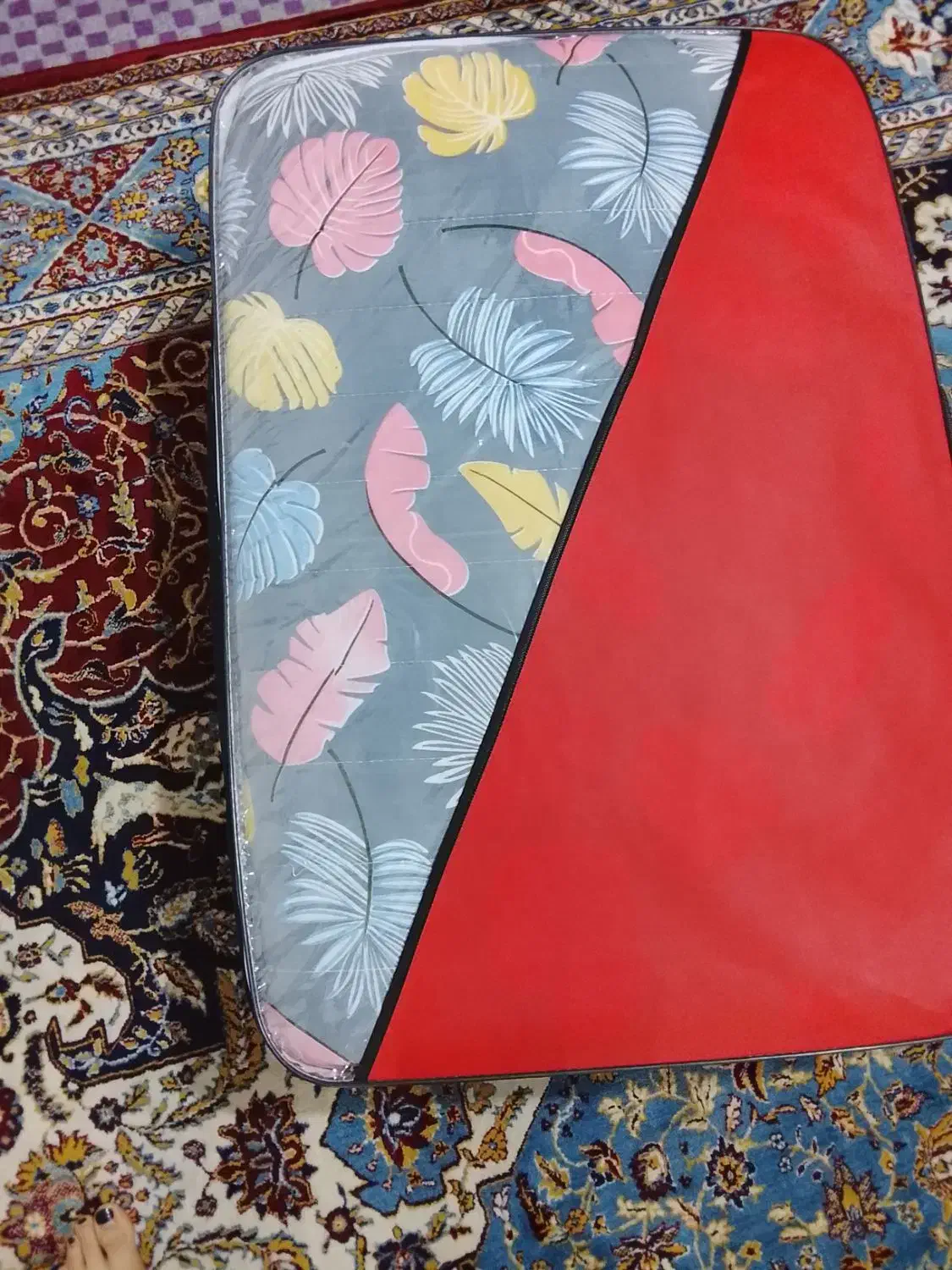 بالشت جلد بالشت|رختخواب، بالش، پتو|پلدختر, |دیوار