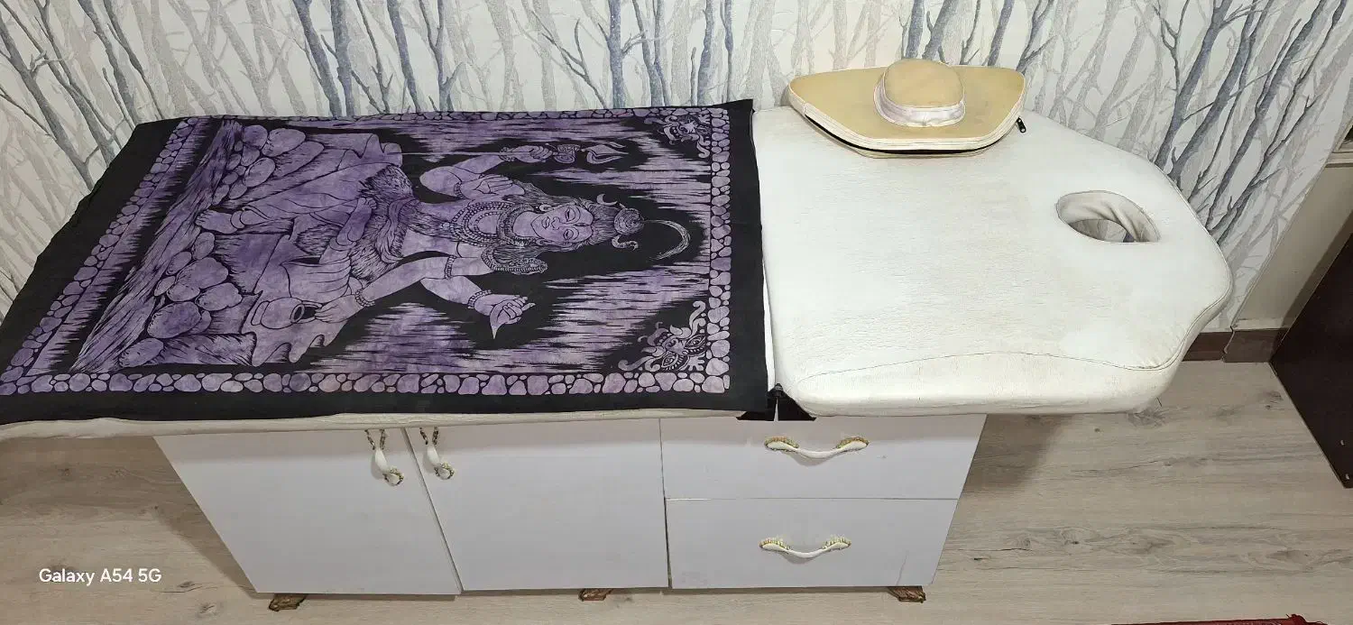 تخت ماساژ و درمان|آرایشی، بهداشتی، درمانی|کرج, کلاک نو|دیوار