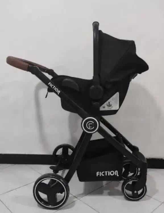 کالسکه وکریرمارک فیکشن|کالسکه و لوازم جانبی|زنجان, |دیوار