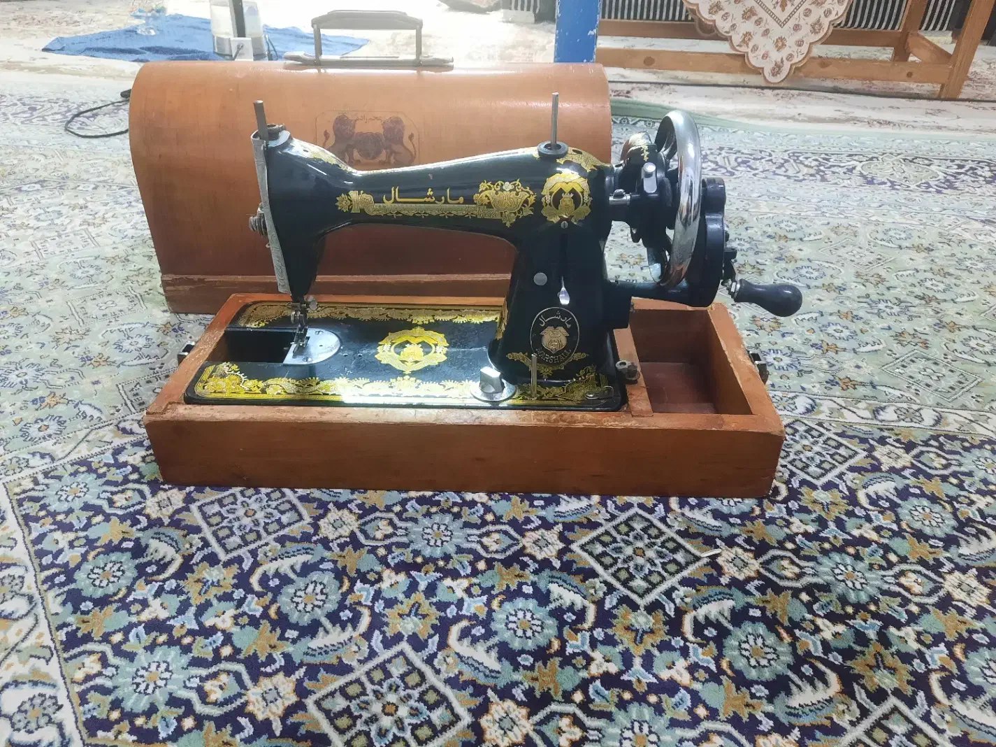 چرخ خیاطی مارشال|چرخ خیاطی و ریسندگی|رشت, دیلمان|دیوار